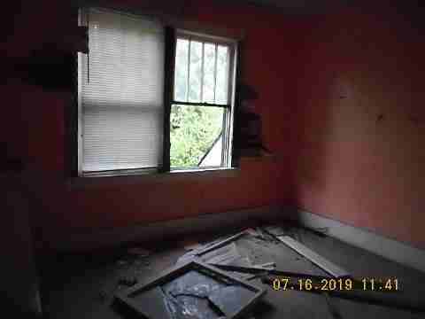 9131 N Martindale (20)_m.jpg